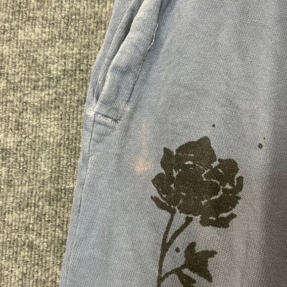 Shawn Mendes The World Tour Blue Sweatpants Size Small Women’s - Picture 4 of 11